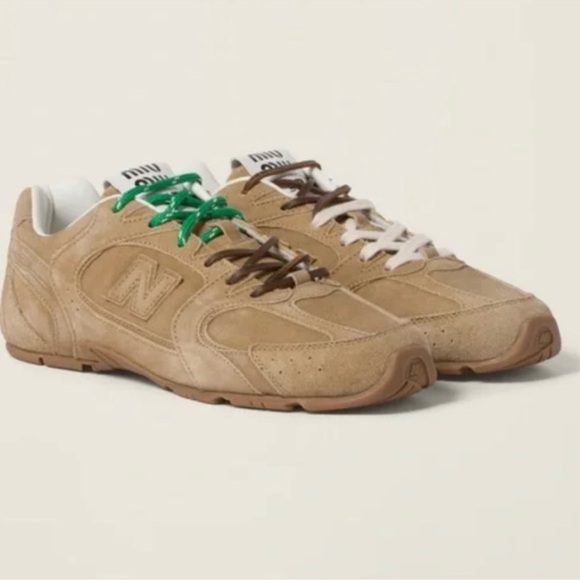 Miu Miu Shoes - New MIU MIU Suede New Balance 530 Sl Sneakers in Ecru Size 38